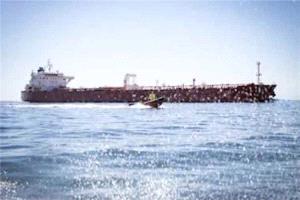 رغم تهديدات ميليشيا الحوثي.. ناقلات تحمل 4 ملايين برميل من النفط الخام السعودي تعبر باب المندب