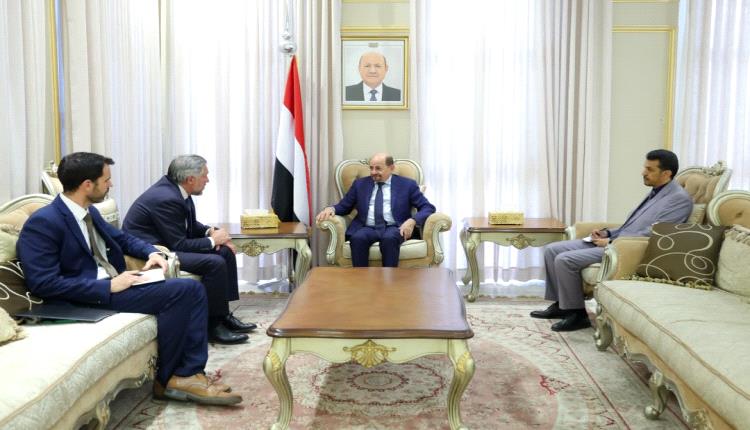 رئيس الوزراء وزير الخارجية يستعرض مع رئيس بعثة الاتحاد الأوروبي دعم الإصلاحات الحكومية وتوسيع الشراكة التنموية