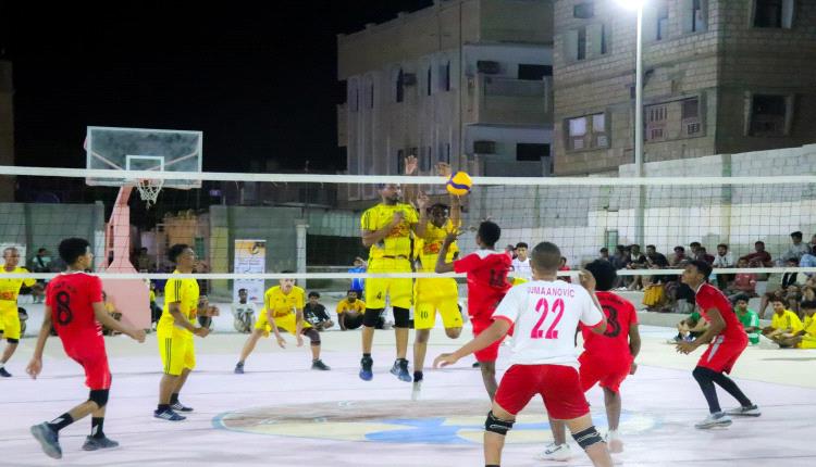 بثلاثية نظيفة… الصيادين يحلق إلى المربع الذهبي على حساب الشعب في ..