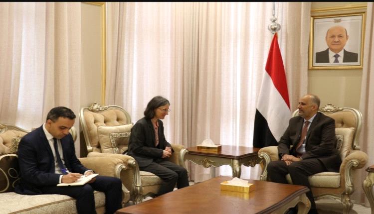 وزير المالية يبحث مع السفيرة الفرنسية تعزيز التعاون الاقتصادي والتنموي