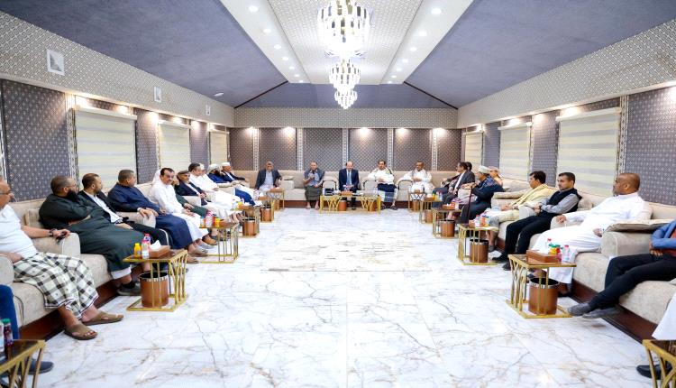 رئيس الوزراء يؤكد حرص الحكومة على بناء شراكة حقيقية مع القطاع الخاص 