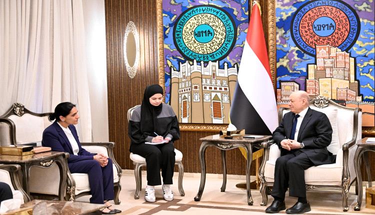 رئيس مجلس القيادة: استقرار المنطقة مرهون بردع النظام الإيراني ومليشياته المسلحة 