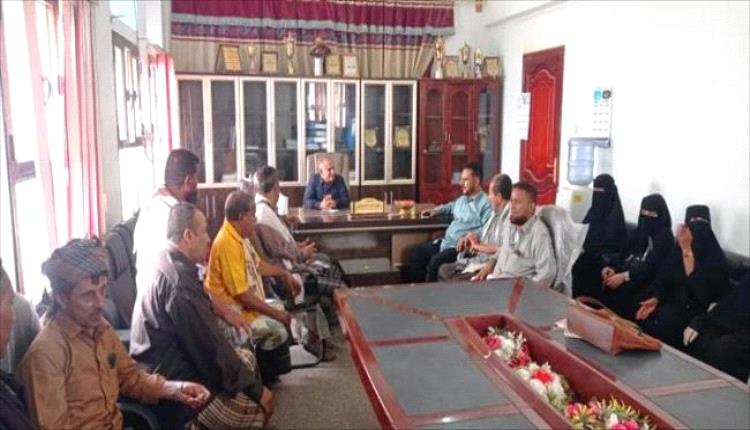 تربية لحج تستأنف الدوام الرسمي وتتفقد مستوى الانضباط الوظيفي