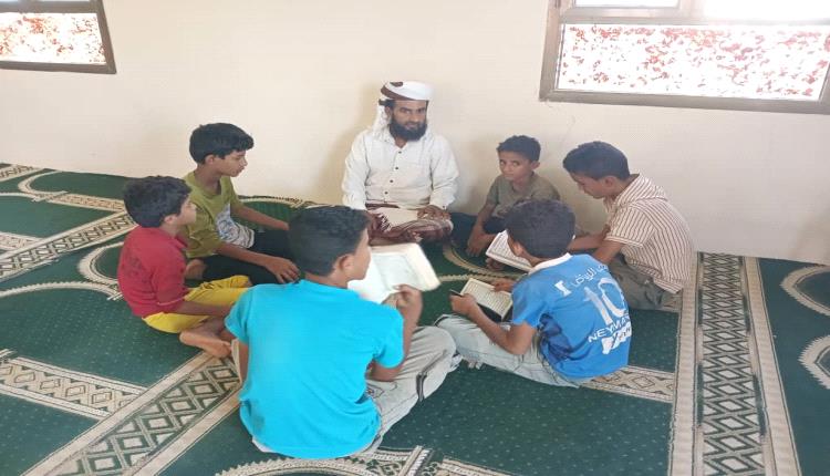لحج.. إشادة واسعة بجهود الشيخ أنور جابر العبادي في خدمة كتاب الله وأبناء المجتمع بالمسيمير
