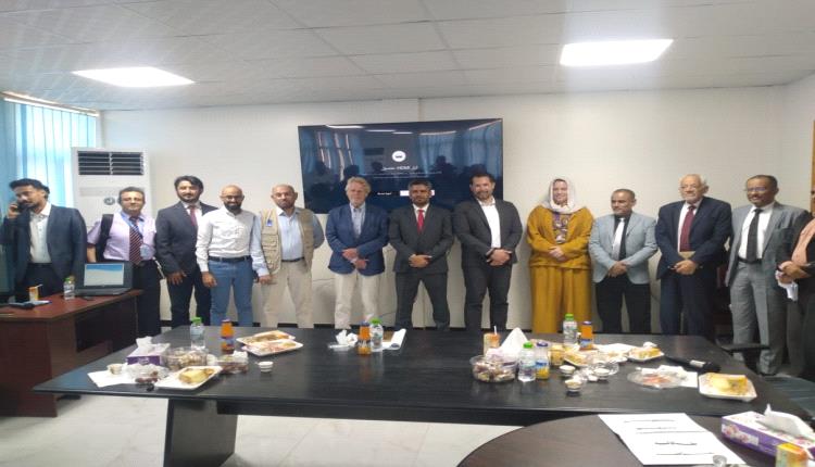 بحضور الوكيل الجيلاني وفد السفارة الهولندية ومنظمة الفاو يزور مكتب وزارة الزراعة بساحل حضرموت للإطلاع على المشاريع الزراعية بوادي حجر 