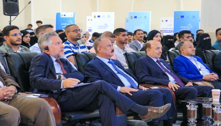 وزير النقل يفتتح مختبر الابتكار الاجتماعي بعدن
