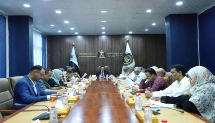 أمانة الانتقالي تحذر من الإجراءات الاستفزازية لسلطات الأمر الواقع
