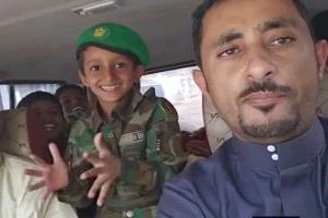 شيخ قبيلة السرحي يعزي قائد محور يافع في وفاة نجلة بحادث مروري
