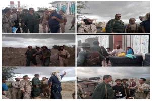 قائد المنطقة العسكرية الثامنة يزور المرابطين في جبهات القتال في شمال وغرب قعطبة لتهنئتهم بمناسبة عيد الاضحى المبارك