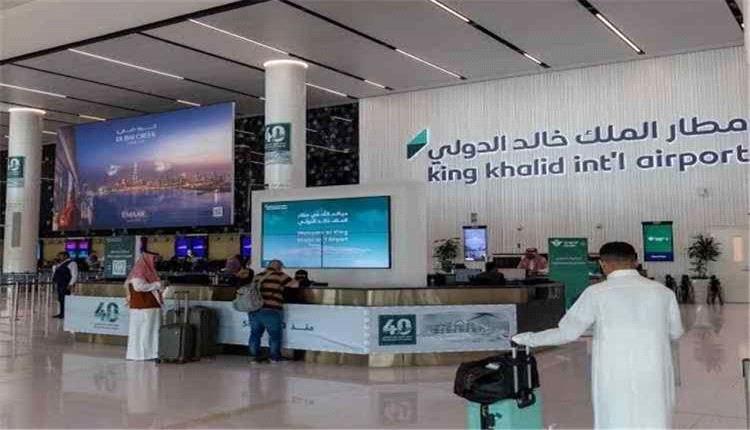 السعودية تمدد تعليق الرحلات بمطار الرياض للتحقق من السلامة