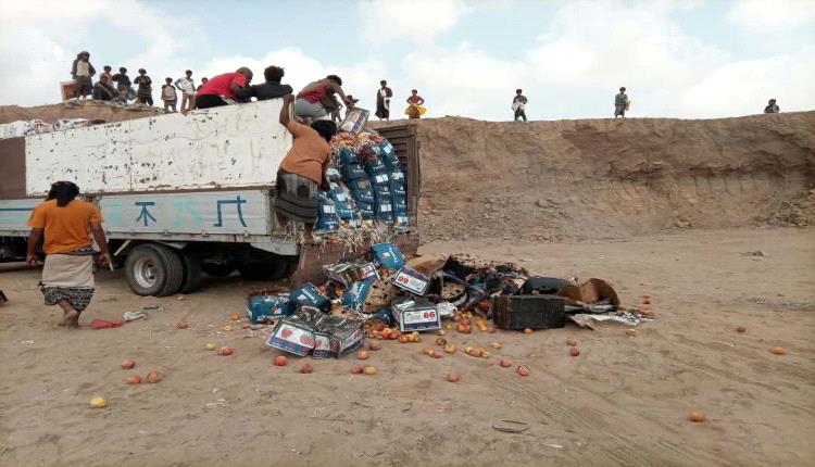 صحة البيئة بالمنصورة تتلف 20 طنا من الفواكه الفاسدة وغير الصالحة للاستهلاك البشري