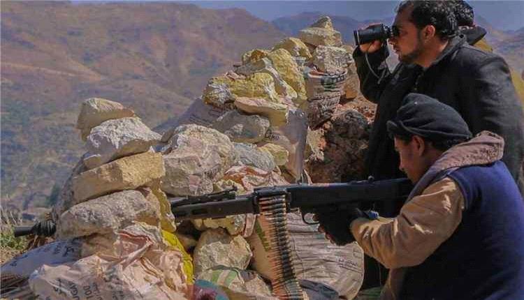 معارك عنيفة تهز الوازعية وكهبوب وغارات تستهدف الحوثيين