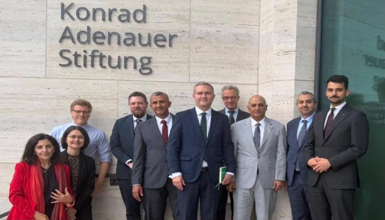 الوزير الشرجبي يستعرض مع مؤسسة كونراد أديناور الالمانية تحديات قطاعي المياه والبيئة